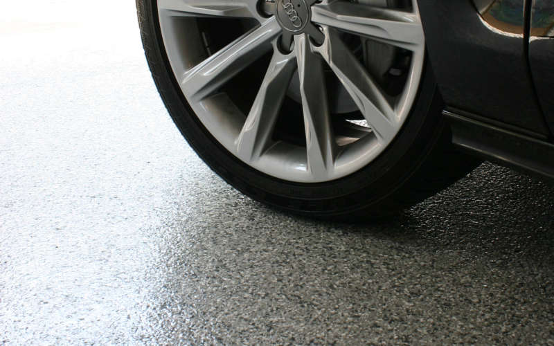 Garage Colored Scrape Chips floor